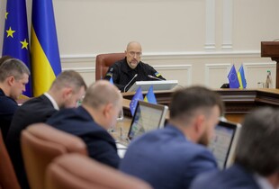 Велика Британія надасть Україні майже £1,7 млрд на зброю - Шмигаль